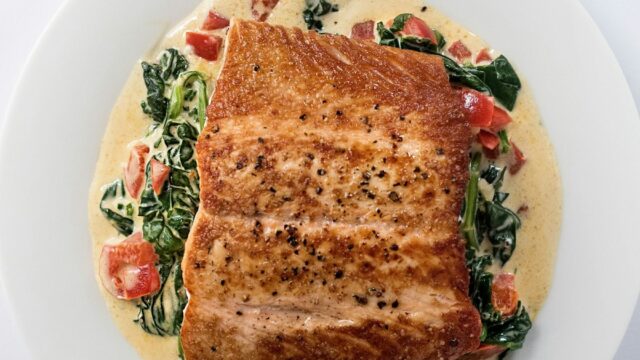 Lachs Florentine für Diabetiker – Lachsfilet mit cremiger Spinat-Sauce
