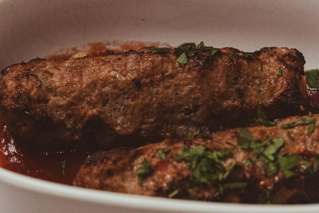 Puten-Hackbällchen in mediterraner Tomatensauce – Rezept für Diabetiker