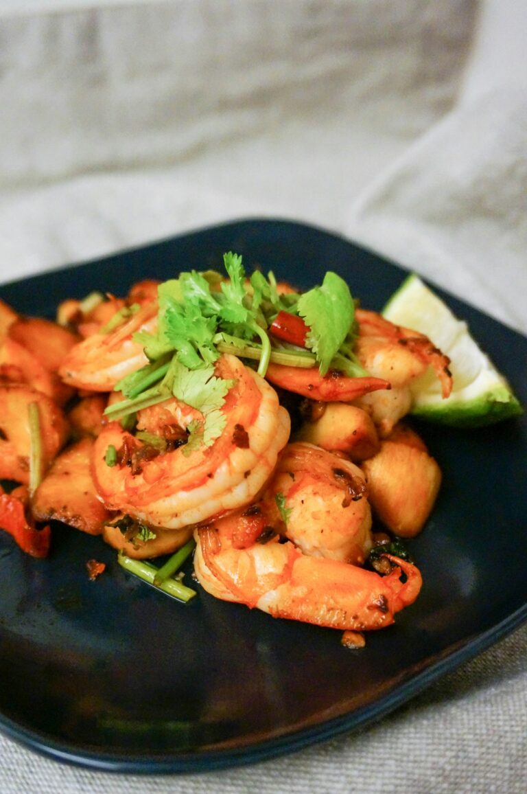 Zitronen-Knoblauch-Garnelen mit Spinat und Kirschtomaten – Rezept für Diabetiker